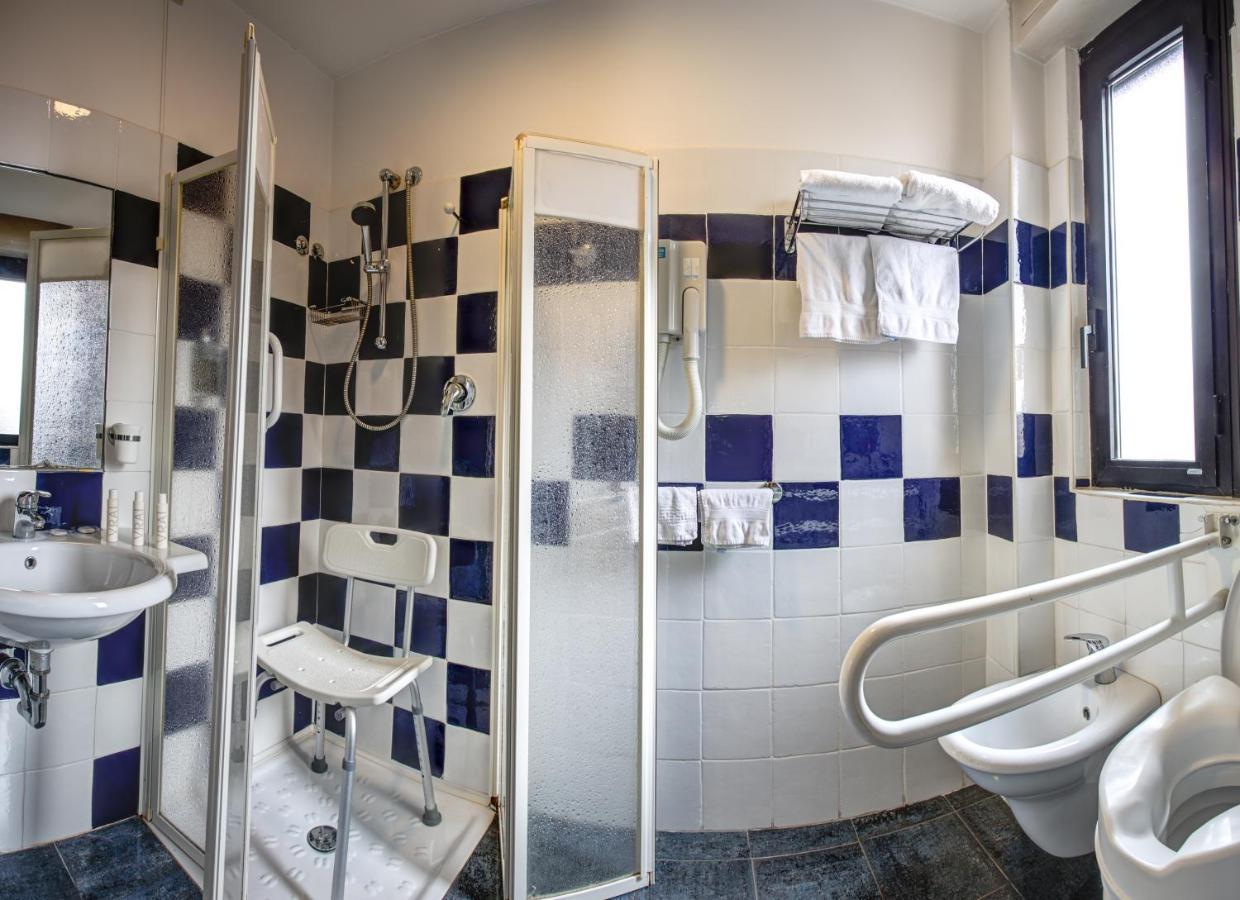 Hotel Genty Rimini Extérieur photo