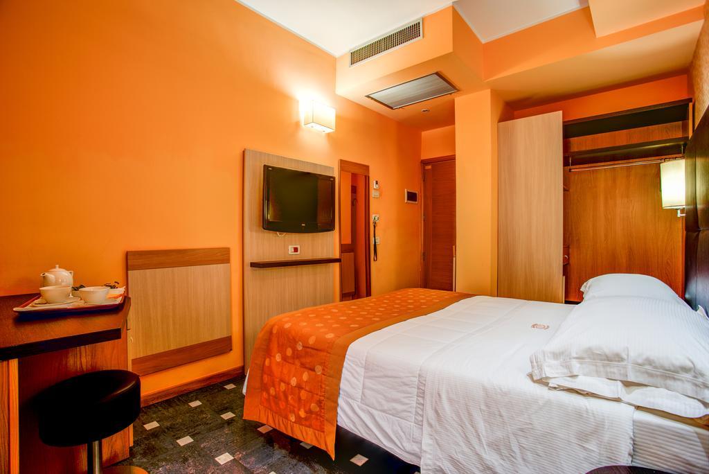 Hotel Genty Rimini Extérieur photo