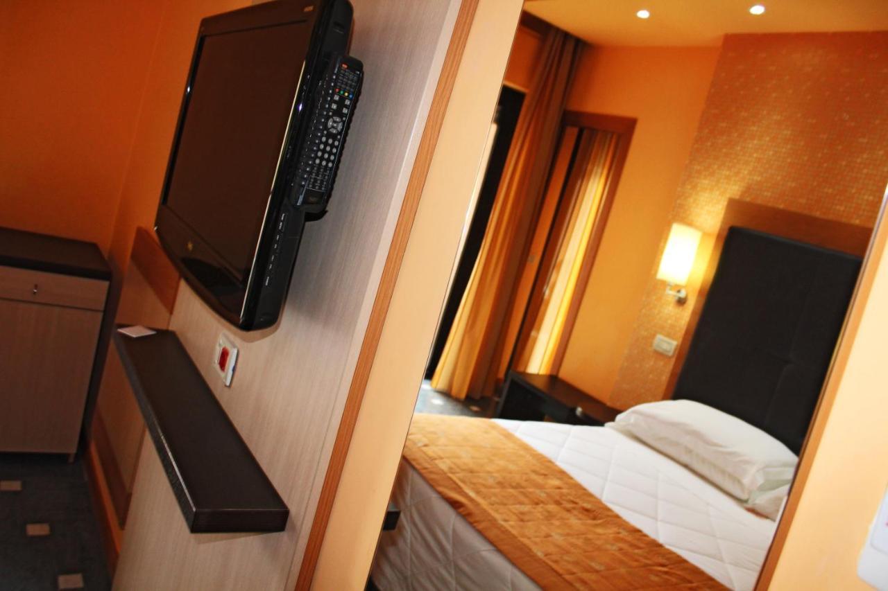 Hotel Genty Rimini Chambre photo