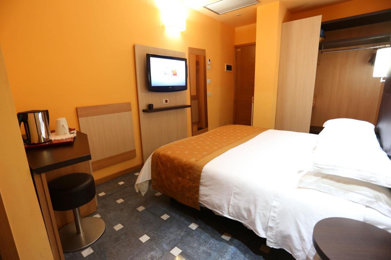 Hotel Genty Rimini Chambre photo
